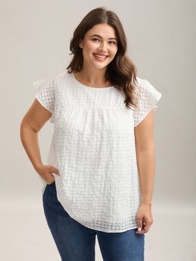 BloomChic White Textured Flutter Sleeve Blouse